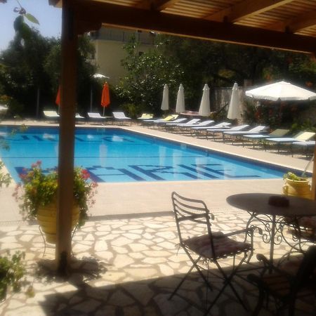 Hotel Villa Marie Sívota エクステリア 写真